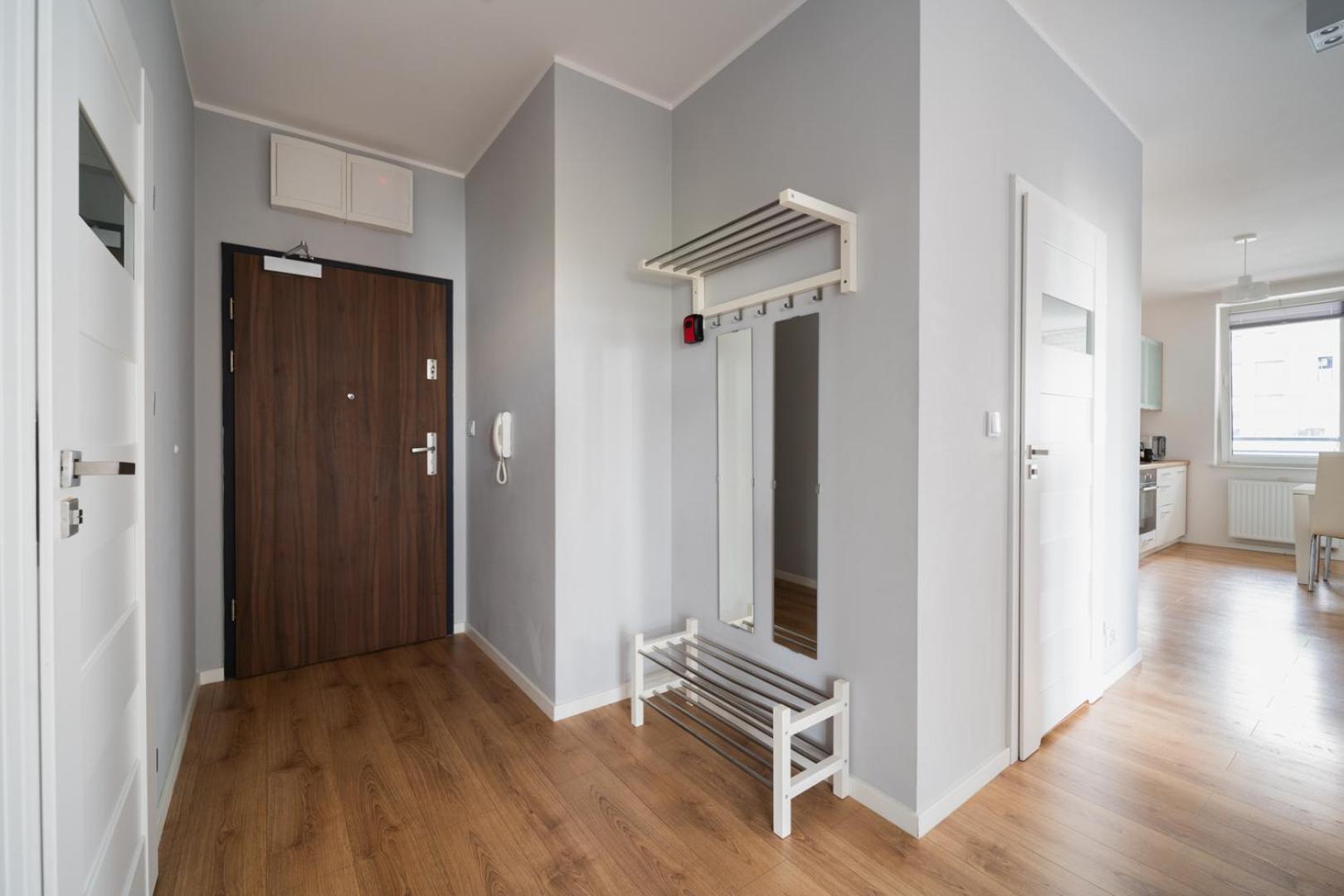 Nice Apartment - Near Sky Tower - Private Parking Wrocław Buitenkant foto